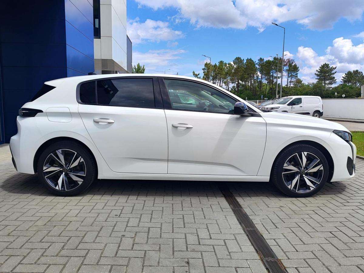 peugeot-308-2022-gasolina-1199cc