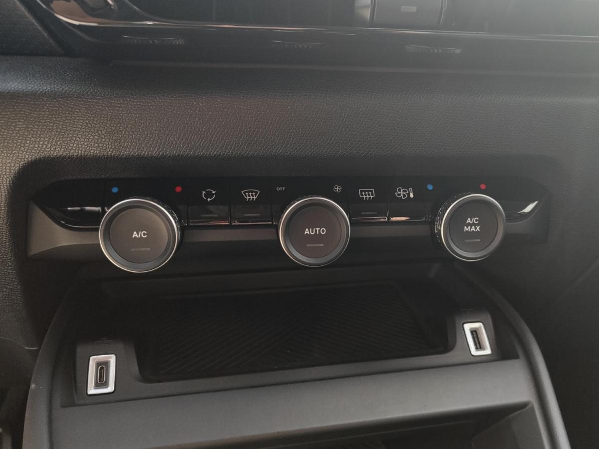 citroen-e-c4-2022-eletrico-0cc
