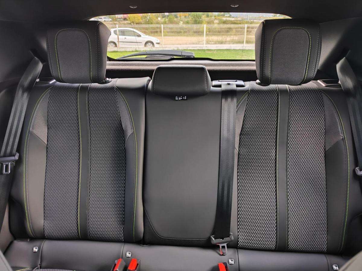 peugeot-208-2026-gasolina-1199cc