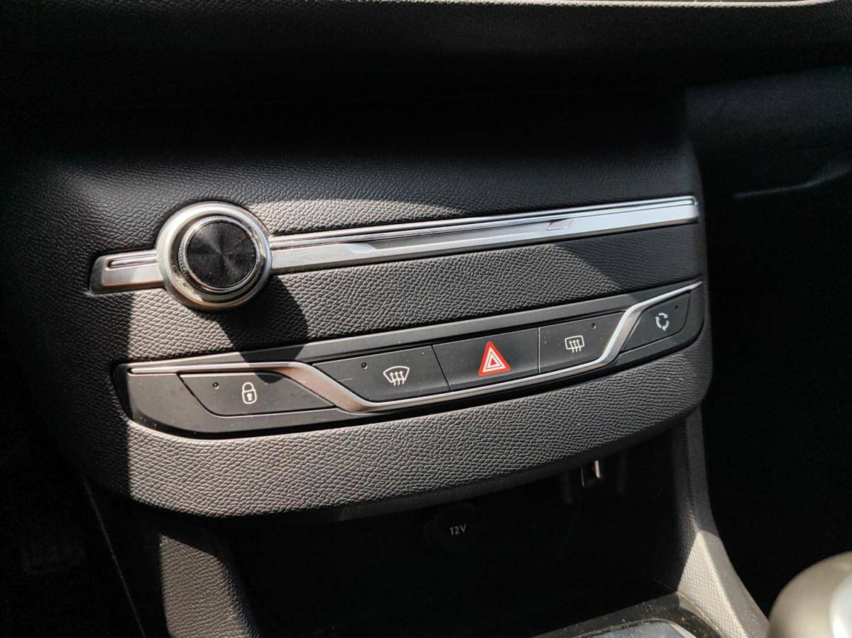 peugeot-308-2020-diesel-1499cc