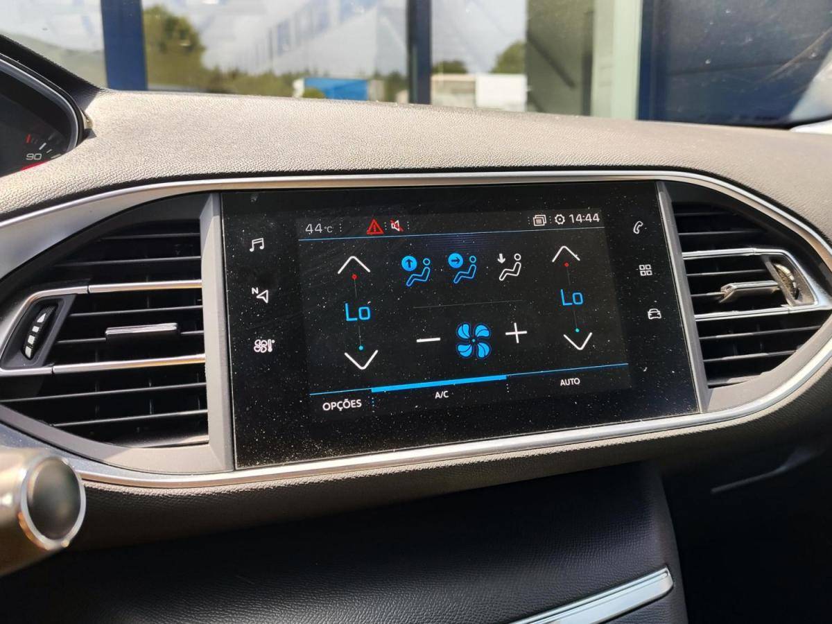 peugeot-308-2020-diesel-1499cc