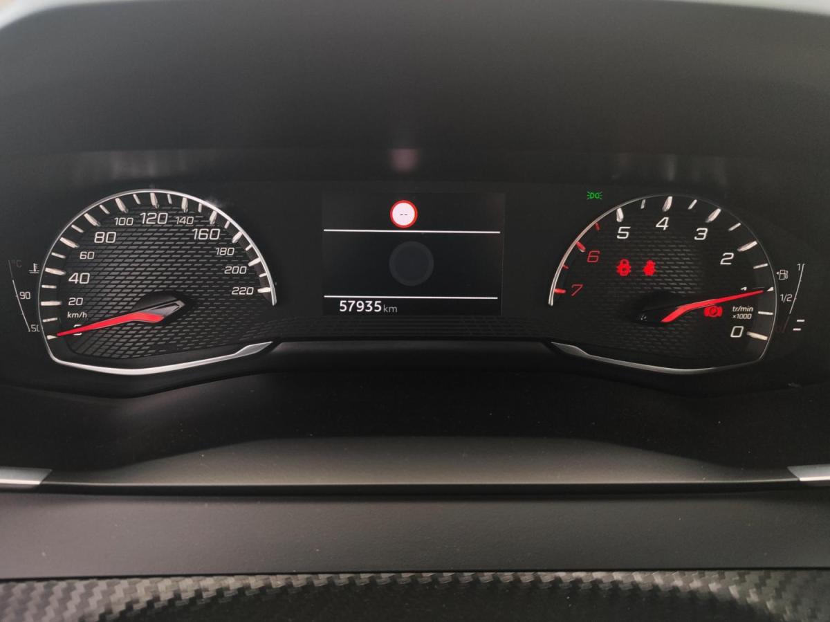 peugeot-208-2021-gasolina-1199cc