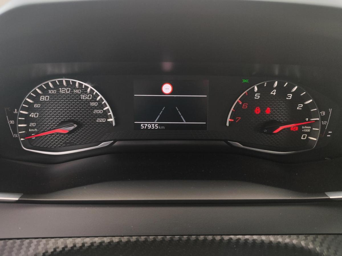 peugeot-208-2021-gasolina-1199cc