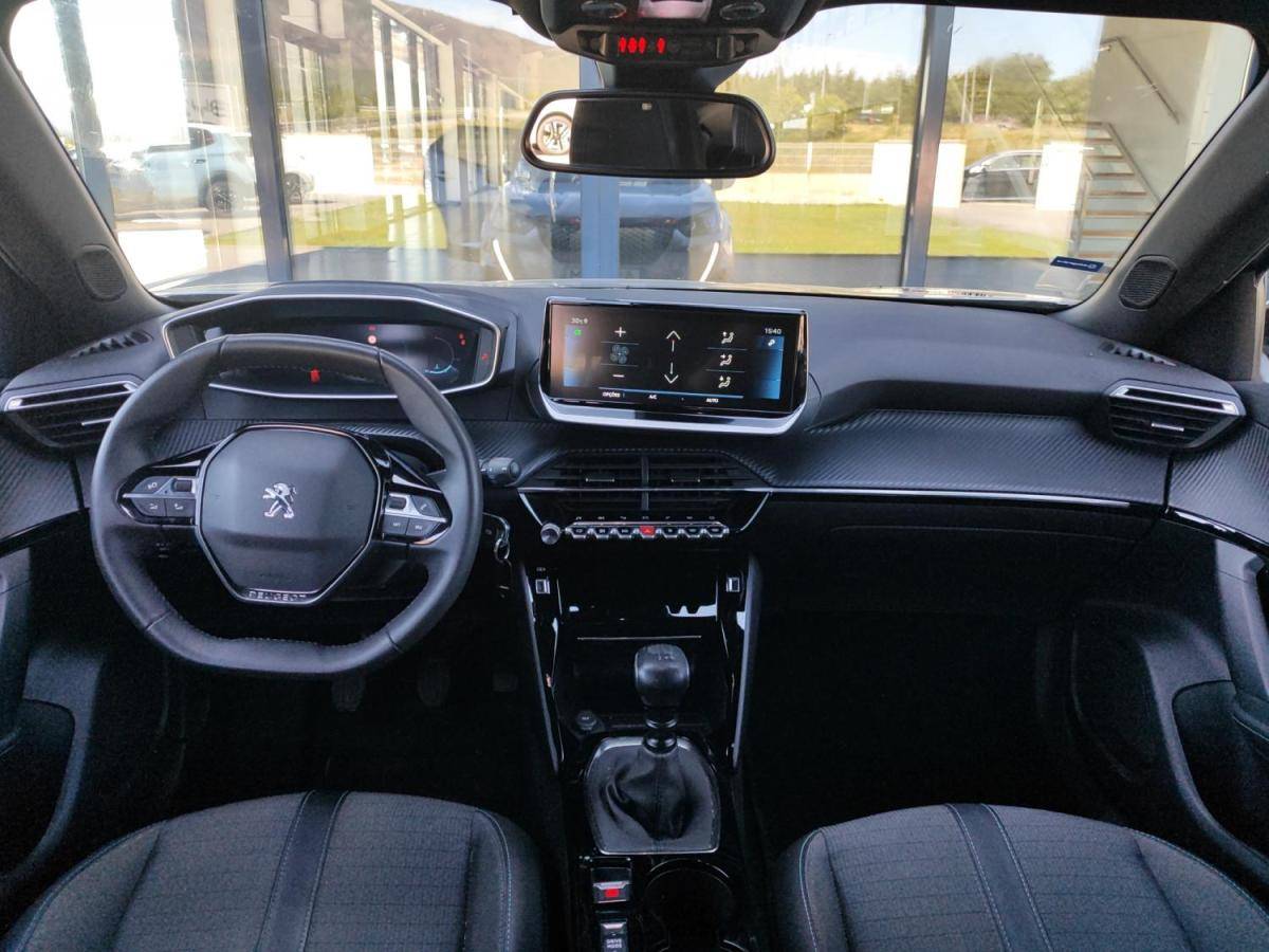 peugeot-2008-2022-gasolina-1199cc