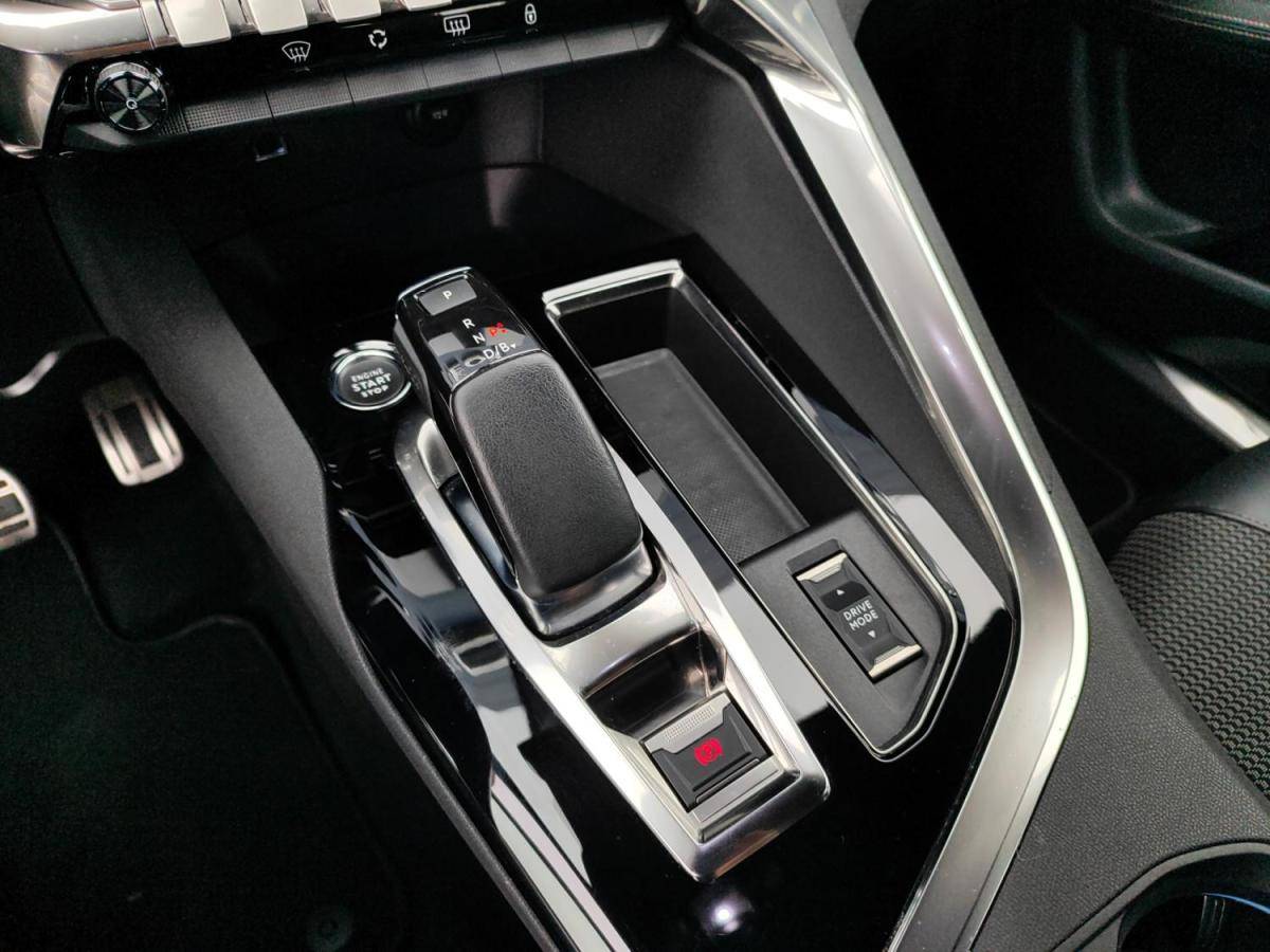 peugeot-3008-2021-hibrido-a-gasolina-1598cc