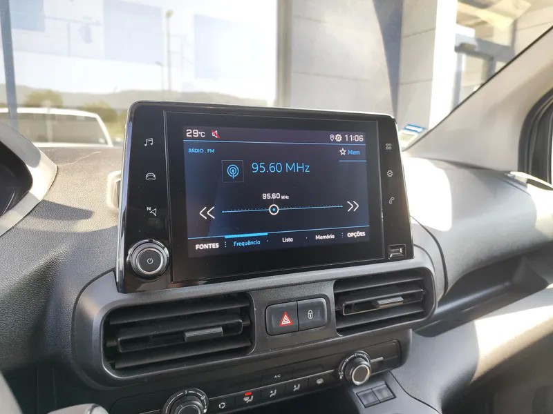 peugeot-partner-2022-diesel-1460cc