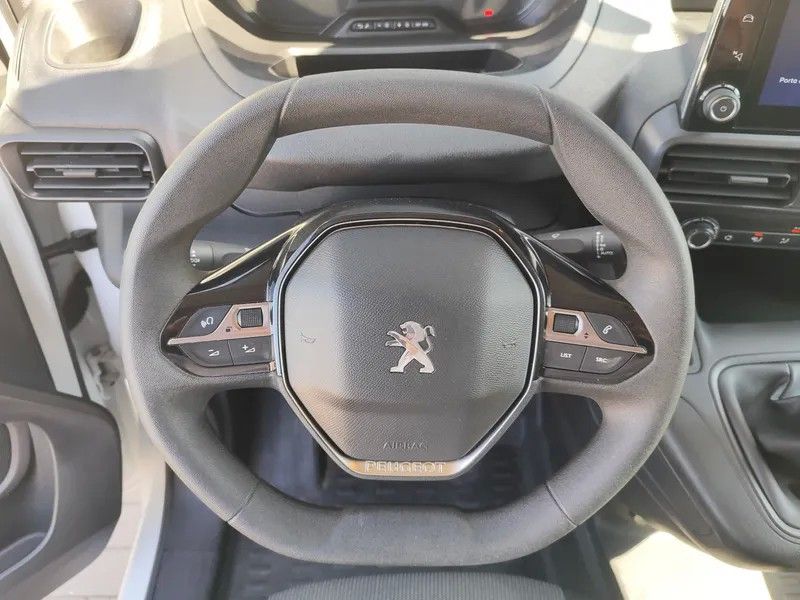 peugeot-partner-2022-diesel-1460cc