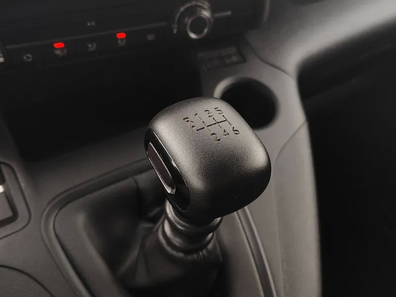 peugeot-partner-2022-diesel-1460cc