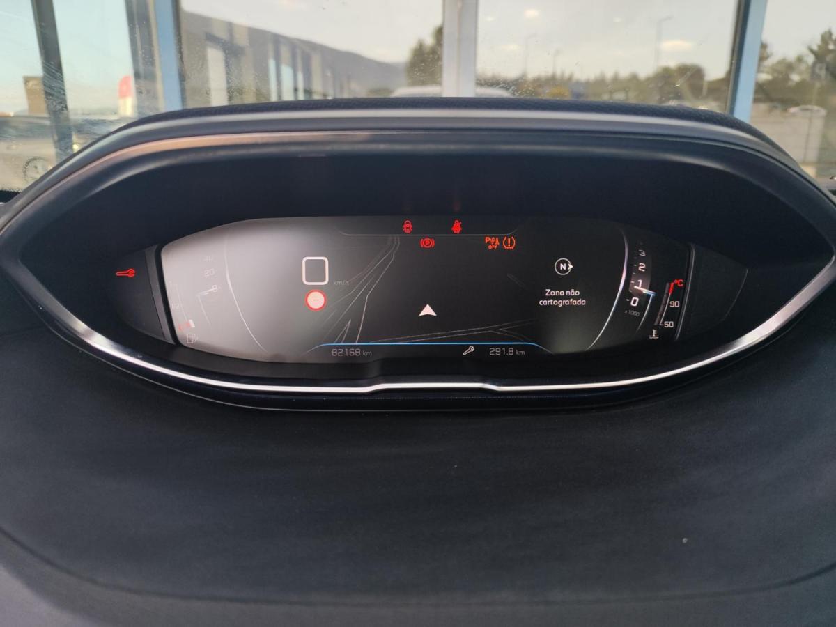 peugeot-3008-2022-diesel-1499cc