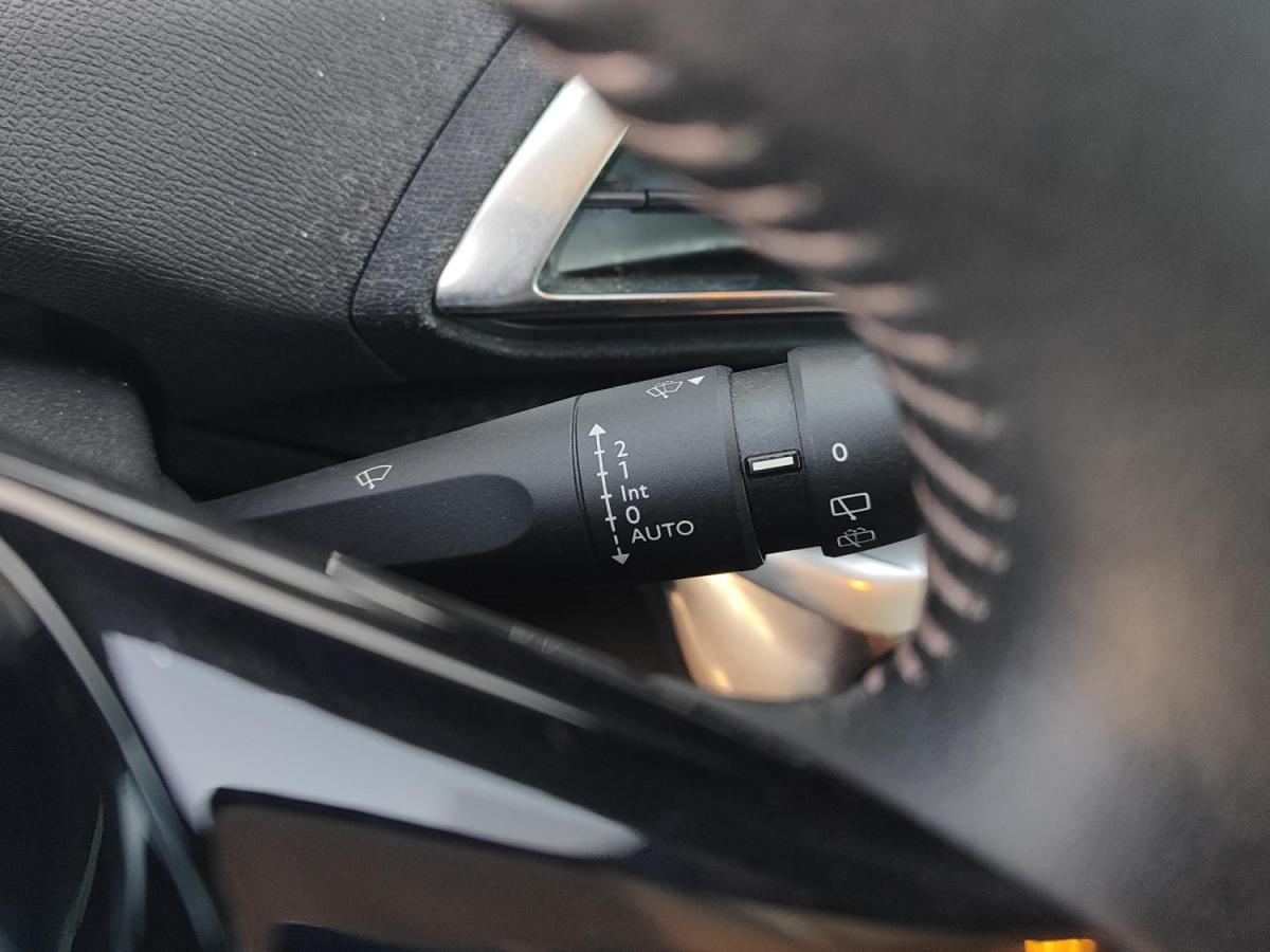 peugeot-3008-2022-diesel-1499cc