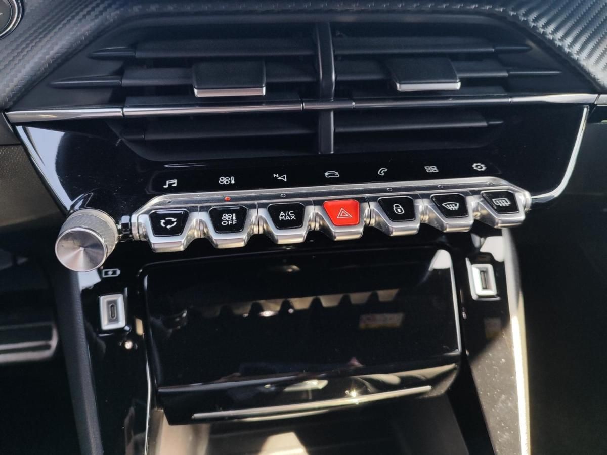 peugeot-2008-2021-gasolina-1199cc