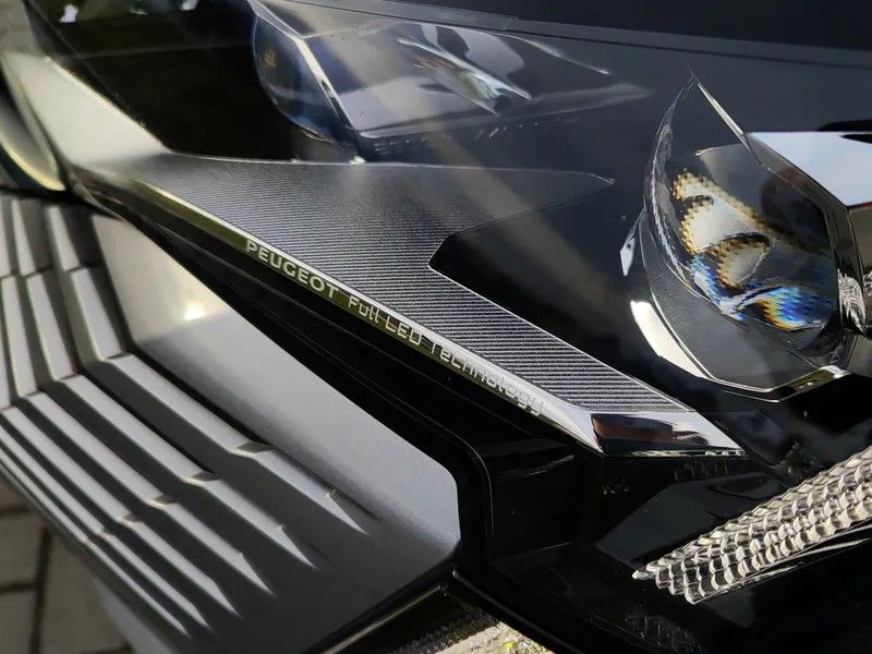 peugeot-3008-2023-hibrido-a-gasolina-1598cc