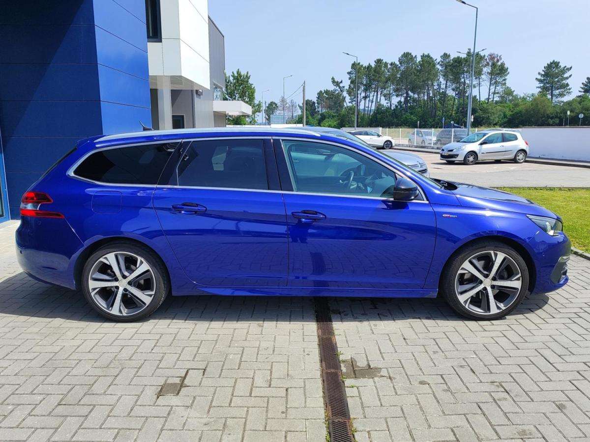peugeot-308-sw-2018-diesel-1997cc