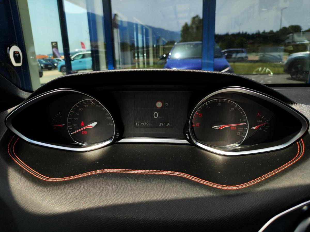 peugeot-308-sw-2018-diesel-1997cc