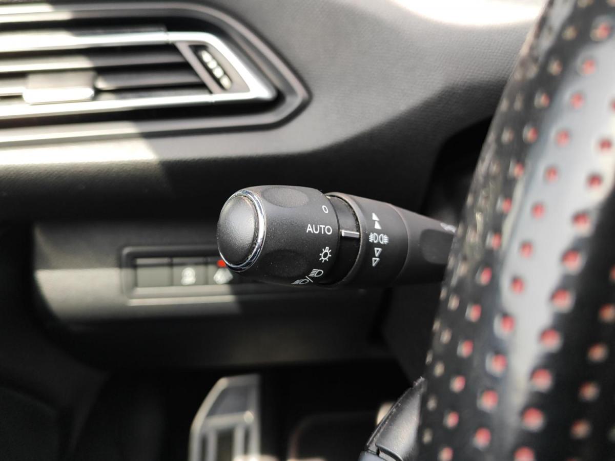 peugeot-308-sw-2018-diesel-1997cc
