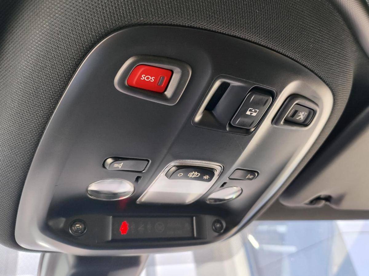 peugeot-308-sw-2018-diesel-1997cc