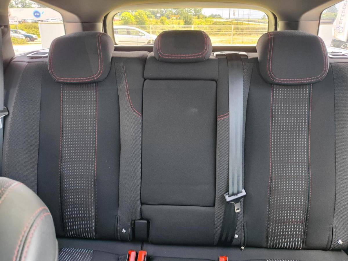 peugeot-308-sw-2018-diesel-1997cc