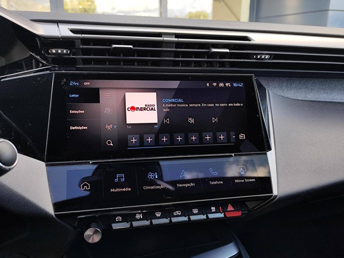peugeot-308-2022-diesel-1499cc