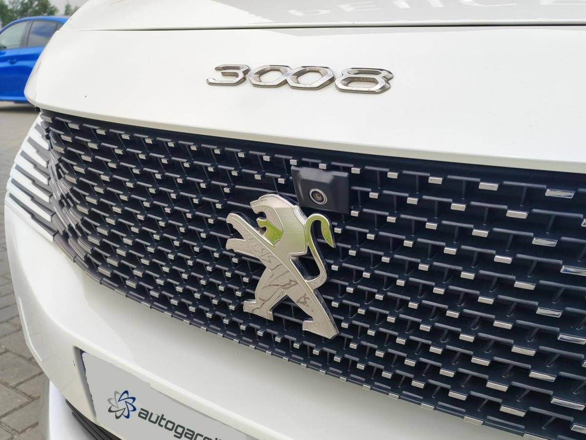 peugeot-3008-2022-hibrido-a-gasolina-1598cc