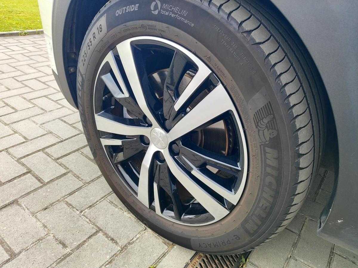 peugeot-3008-2022-hibrido-a-gasolina-1598cc