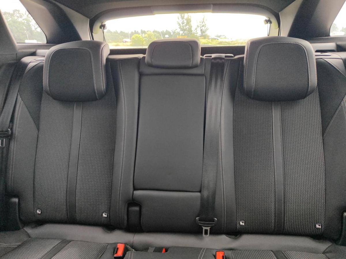 peugeot-3008-2022-hibrido-a-gasolina-1598cc
