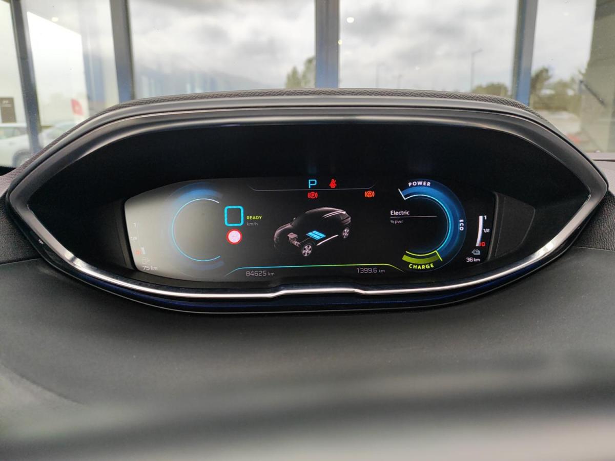 peugeot-3008-2022-hibrido-a-gasolina-1598cc