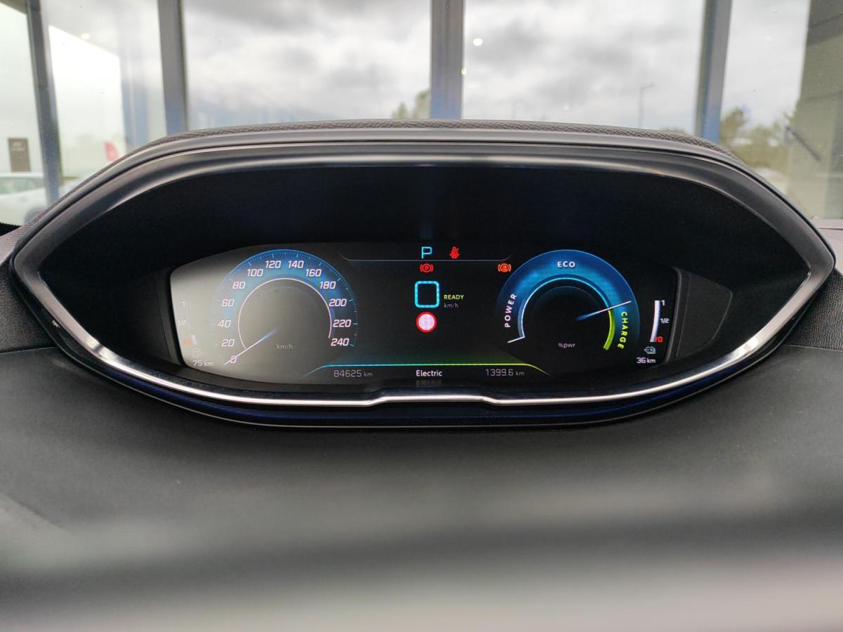 peugeot-3008-2022-hibrido-a-gasolina-1598cc