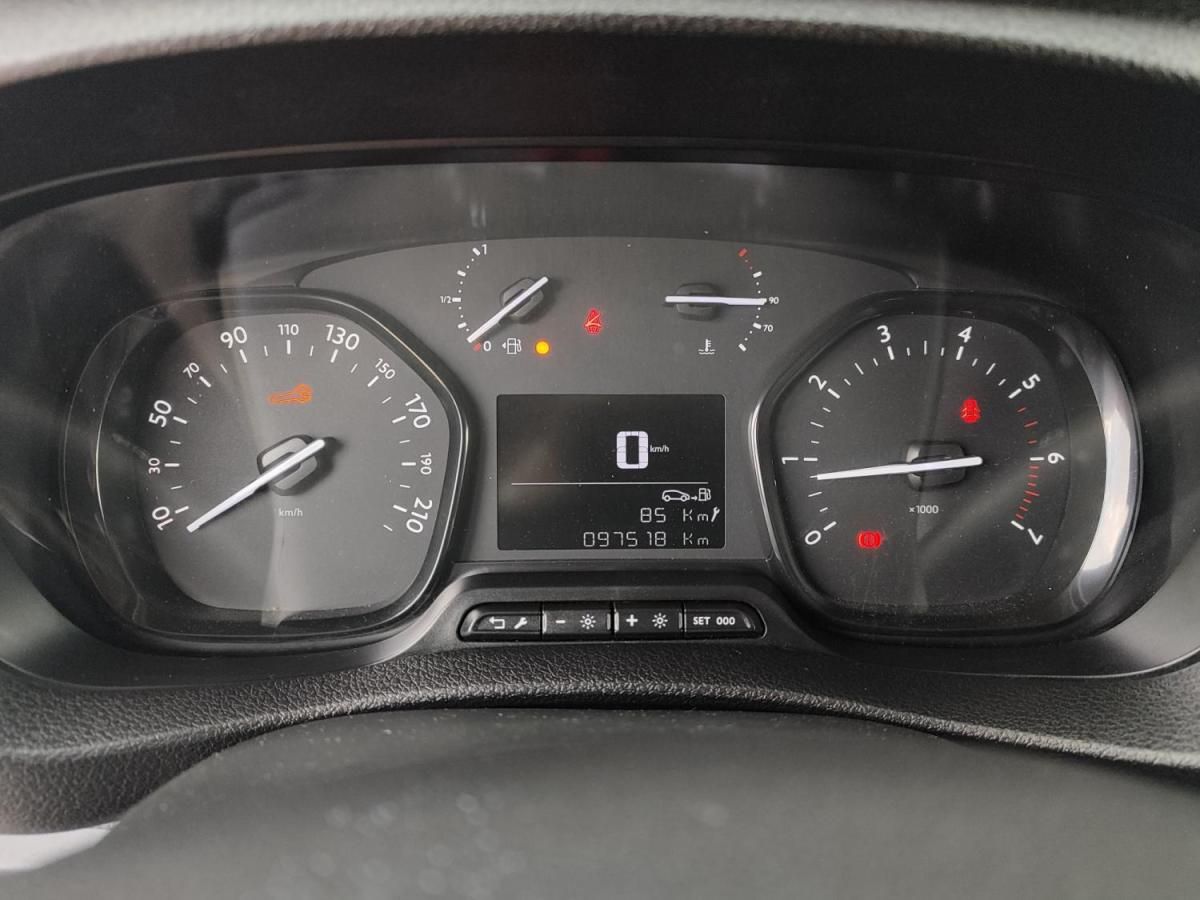 peugeot-expert-2021-diesel-1498cc