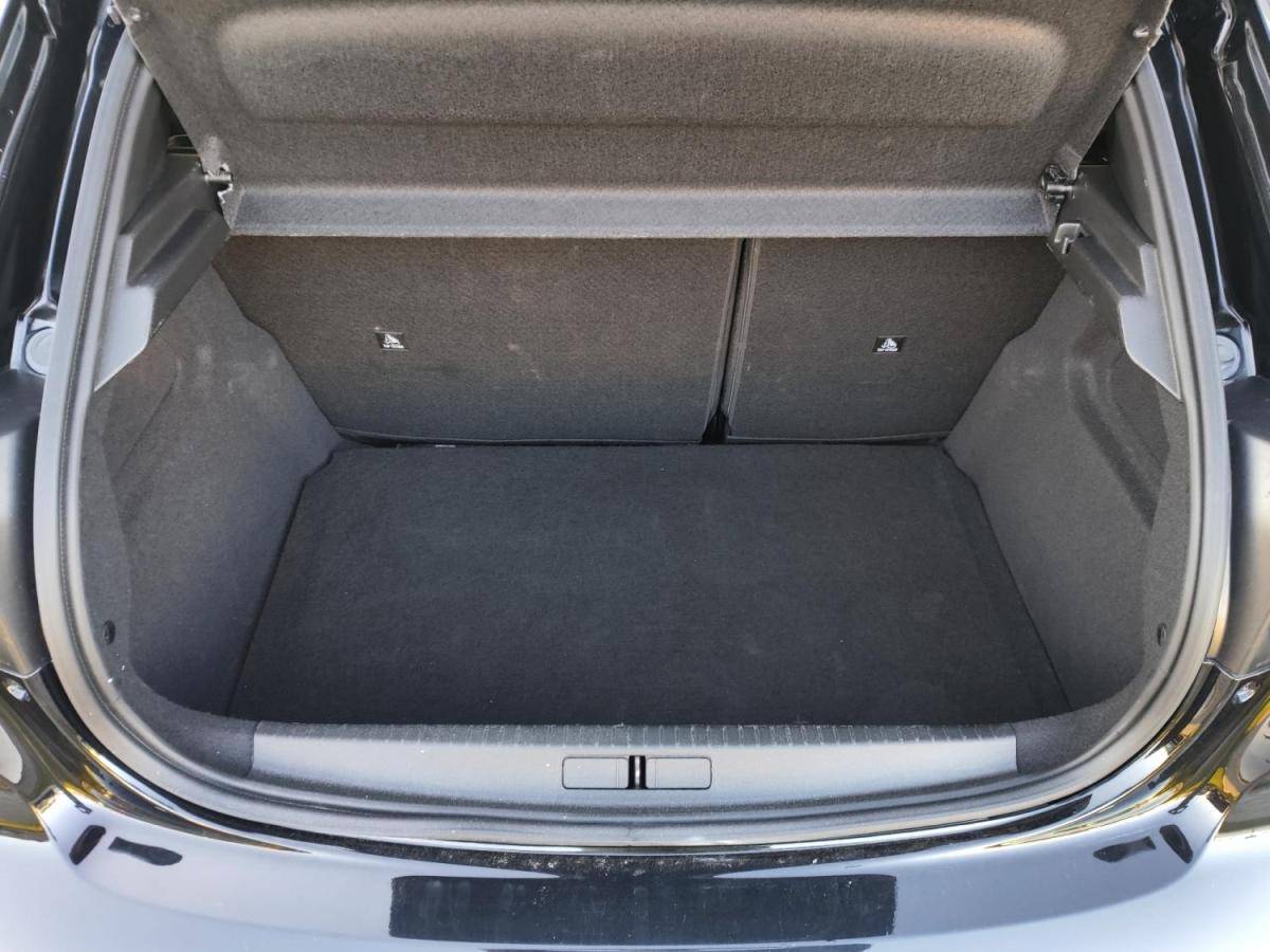 peugeot-208-2025-gasolina-1199cc