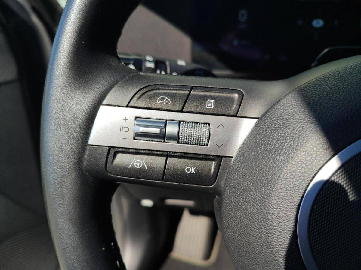 hyundai-kauai-2024-gasolina-998cc