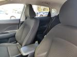 hyundai-kauai-2024-gasolina-998cc