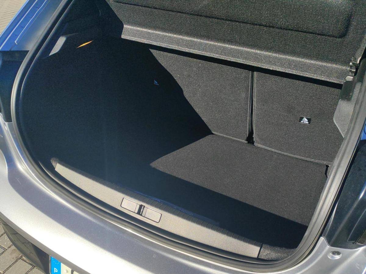 peugeot-208-2026-gasolina-1199cc