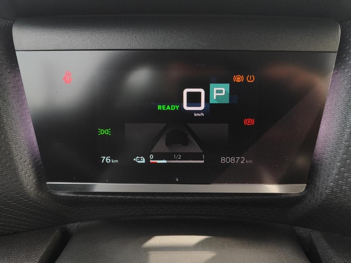 citroen-e-c4-2022-eletrico-0cc
