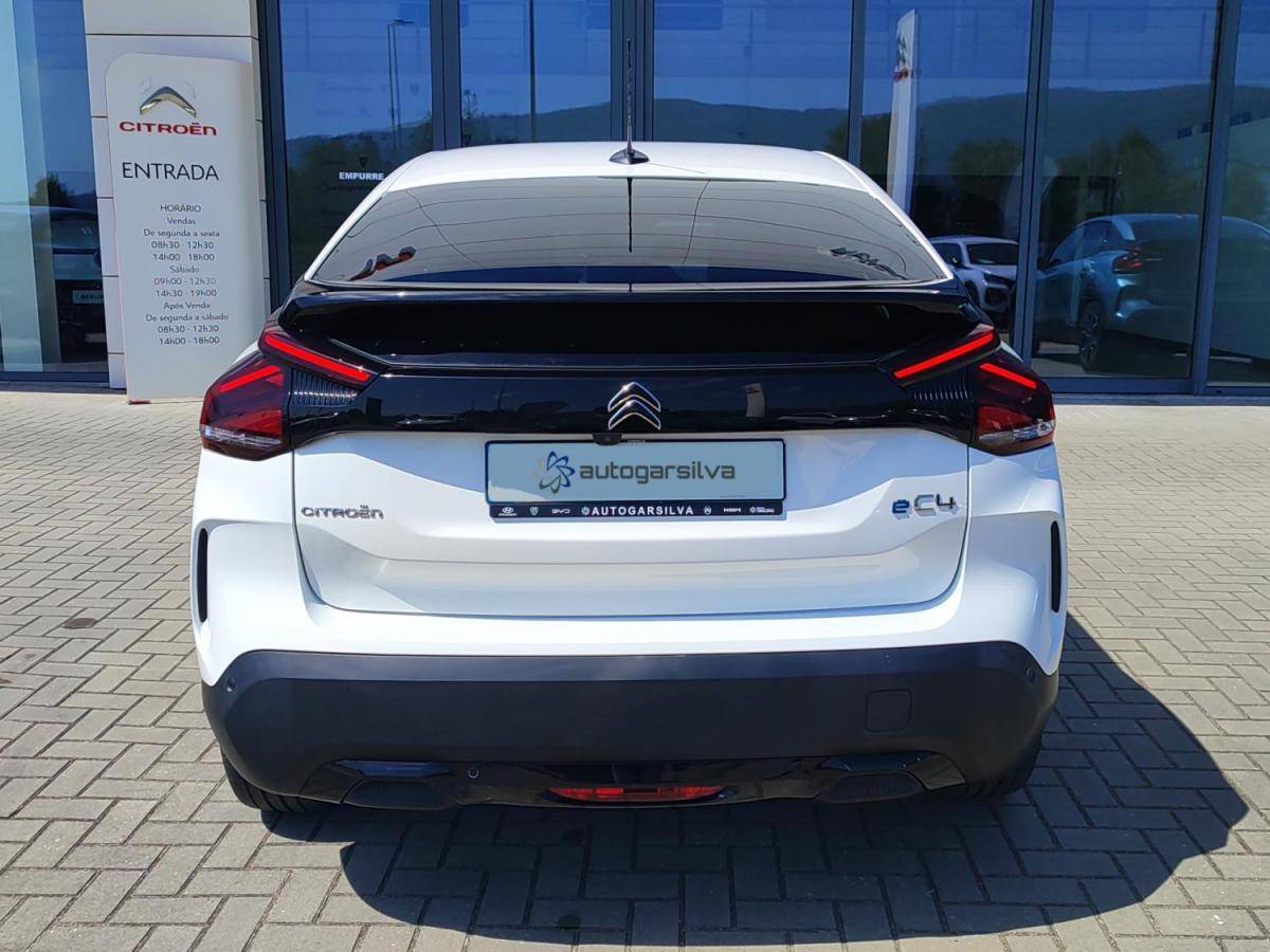 citroen-e-c4-2021-eletrico-0cc