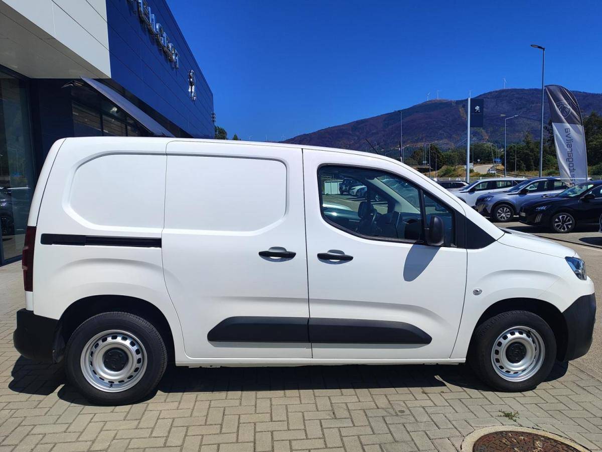 citroen-berlingo-2021-diesel-1499cc