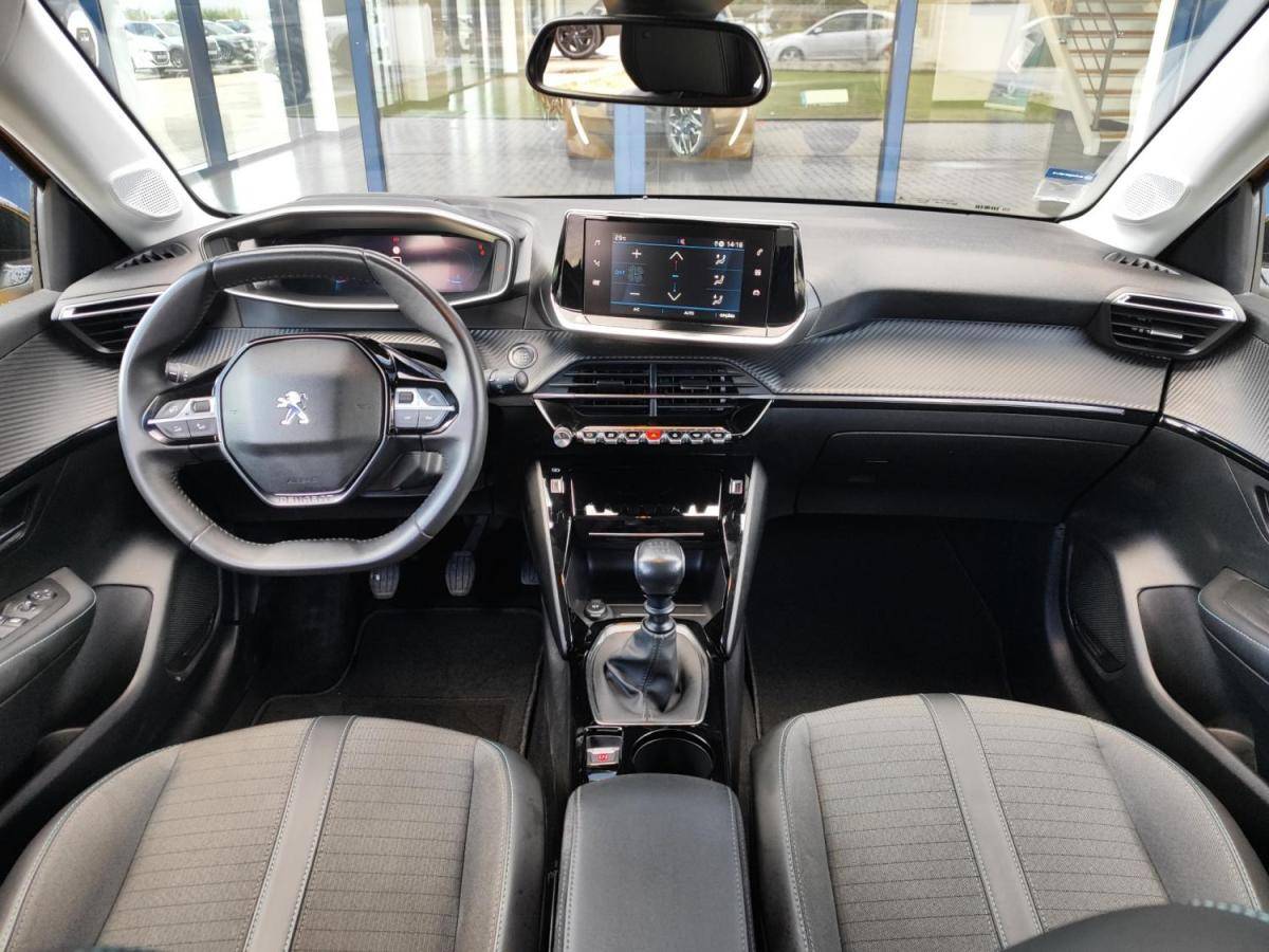 peugeot-208-2022-gasolina-1199cc