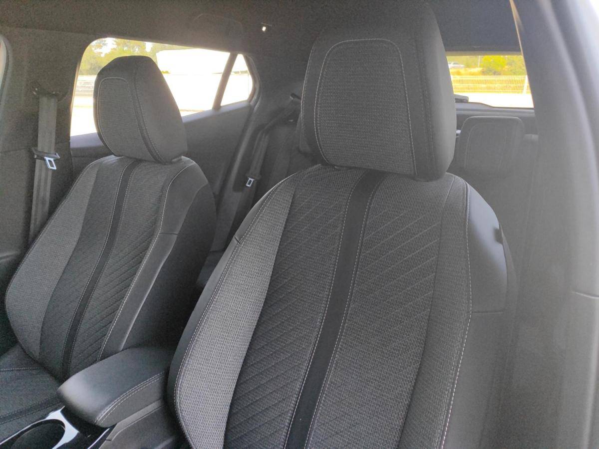 peugeot-2008-2025-gasolina-1199cc