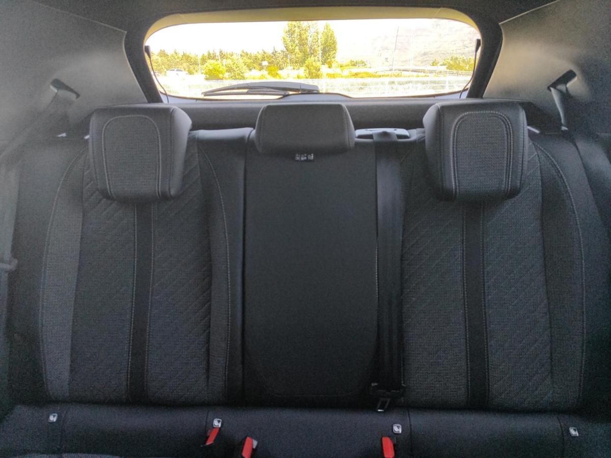 peugeot-2008-2025-gasolina-1199cc