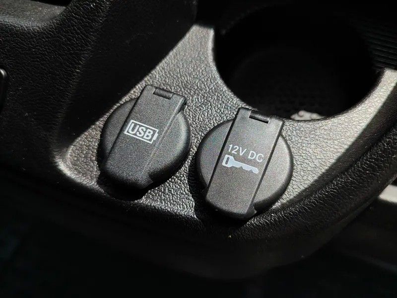 peugeot-boxer-2022-diesel-2179cc