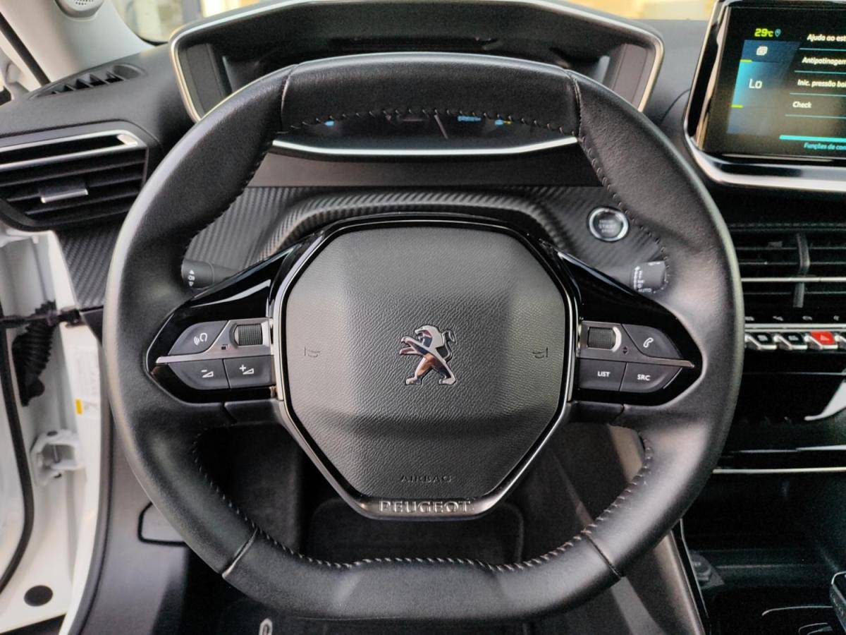 peugeot-e-2008-2022-eletrico-0cc