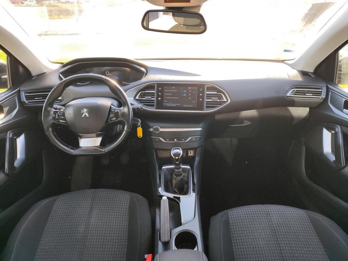 peugeot-308-2020-diesel-1499cc