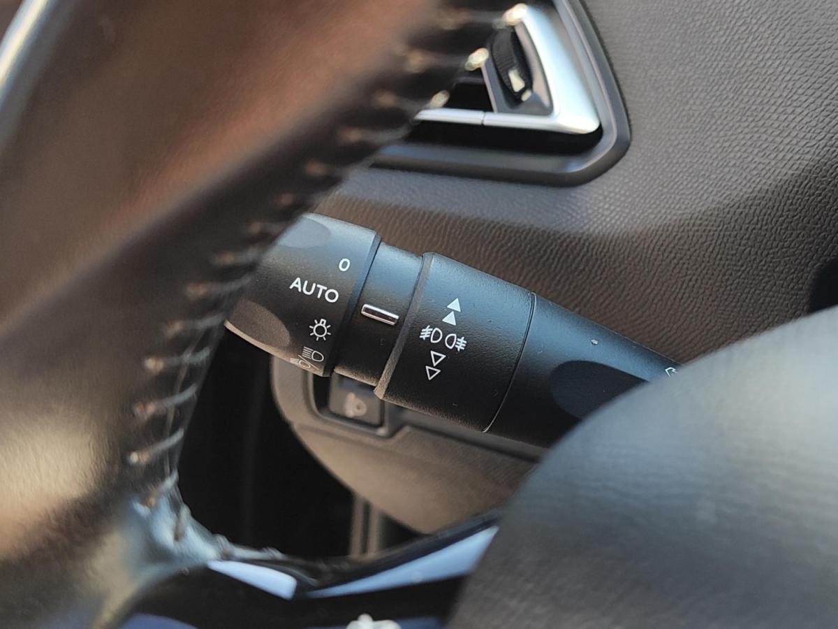 peugeot-308-2020-diesel-1499cc