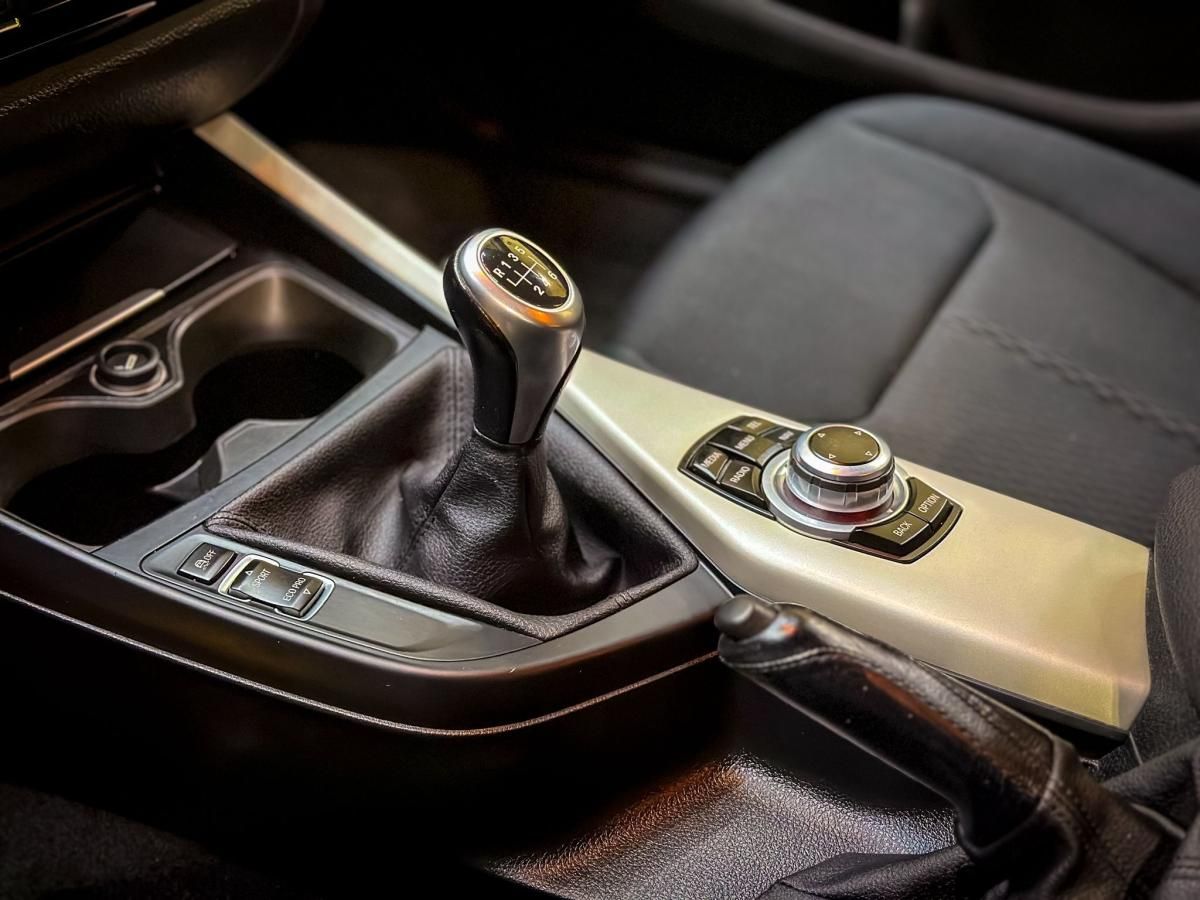 bmw-serie-1-2016-diesel-1496cc