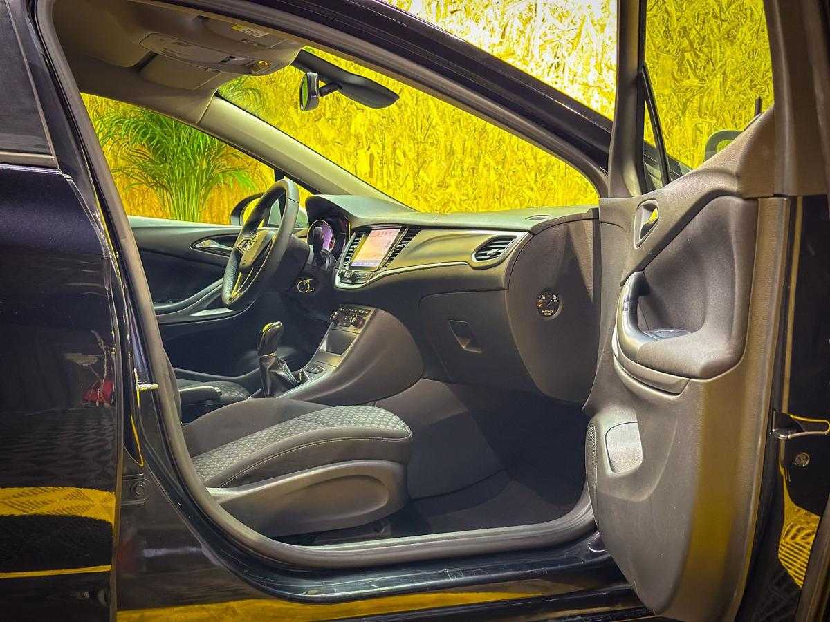 opel-astra-2017-diesel-1598cc