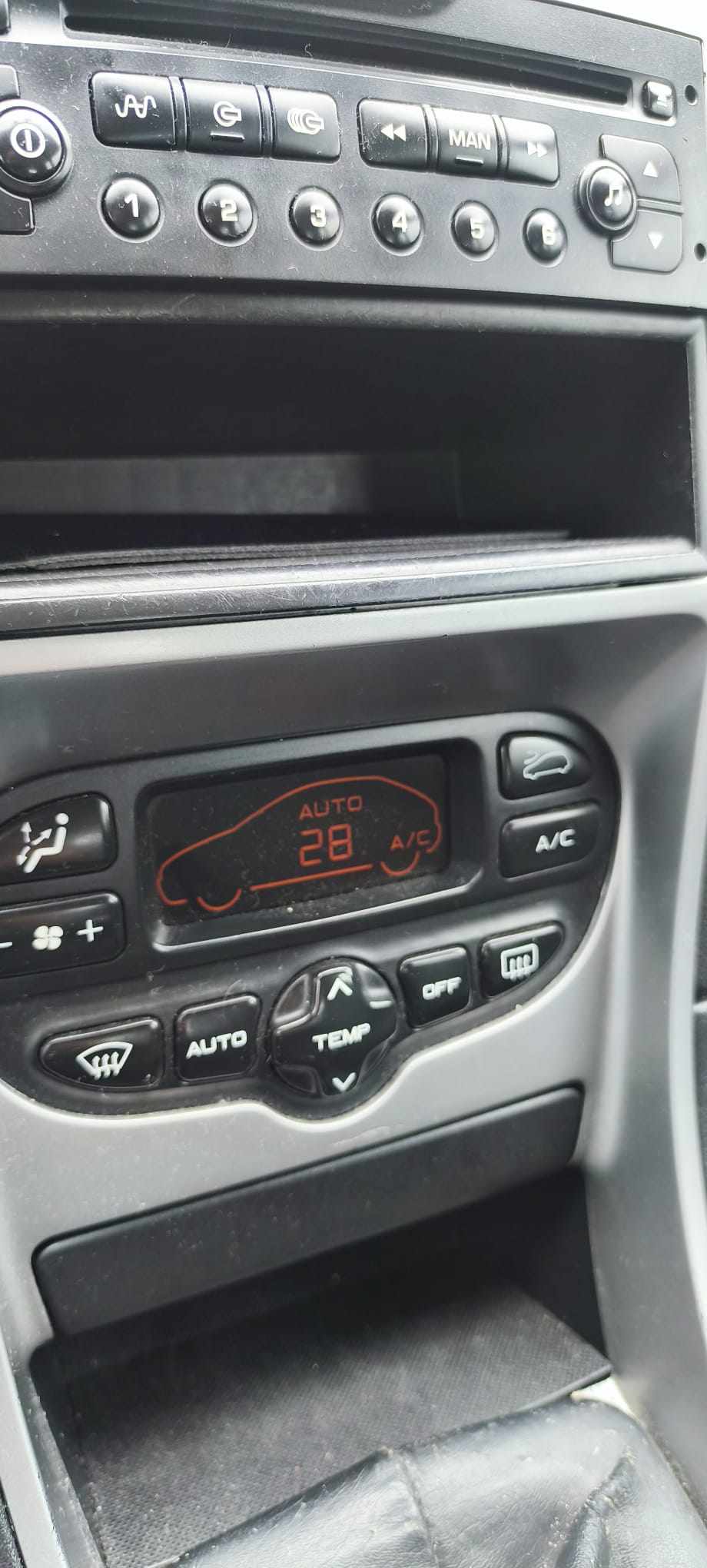 peugeot-307-1-6-hdi-2005-diesel-1560cc