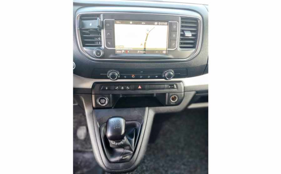 peugeot-traveller-2019-diesel-1499cc