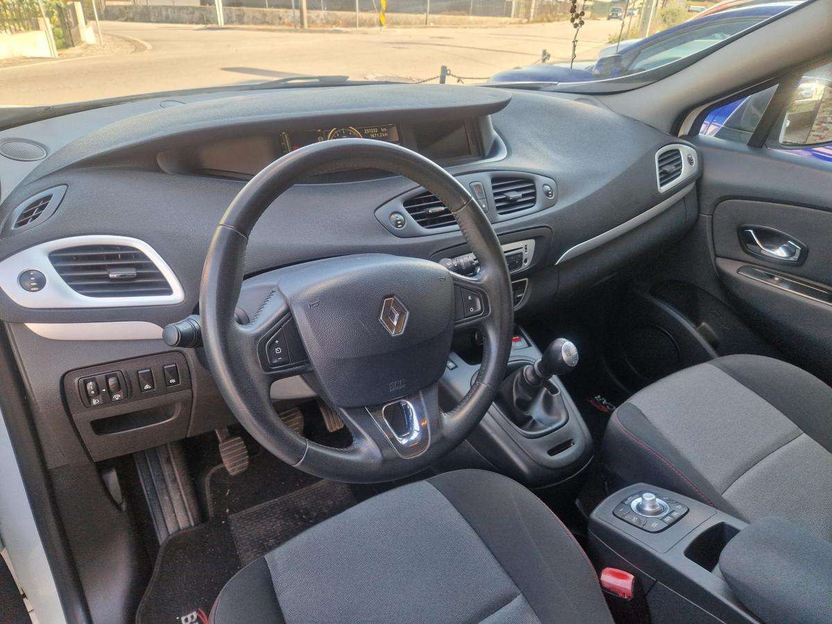 renault-scenic-2013-diesel-1461cc