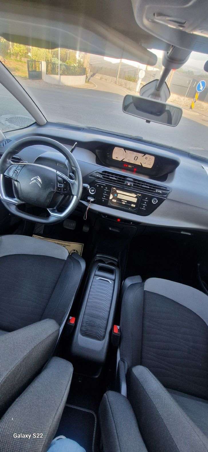 citroen-c4-grand-picasso-2016-diesel-1560cc