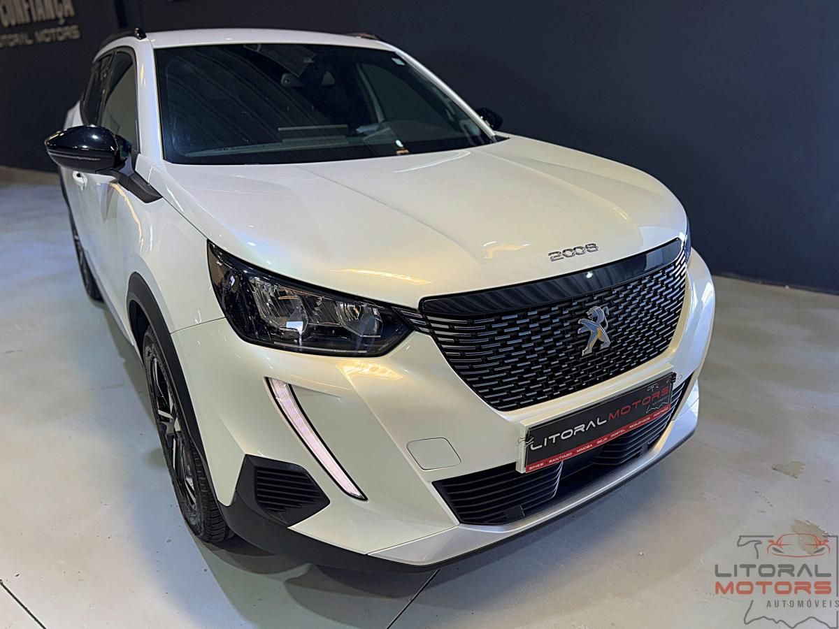 peugeot-2008-2023-gasolina-1199cc