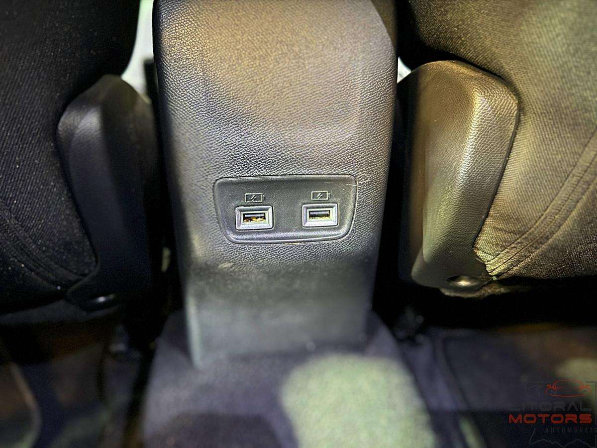 peugeot-2008-2023-gasolina-1199cc